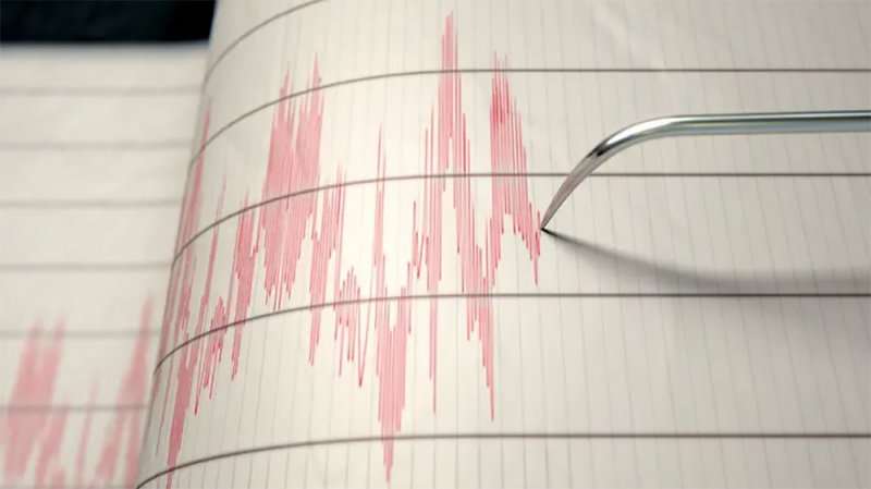 شعر به سكان الإمارات.. زلزال يضرب إيران بقوة 5.5