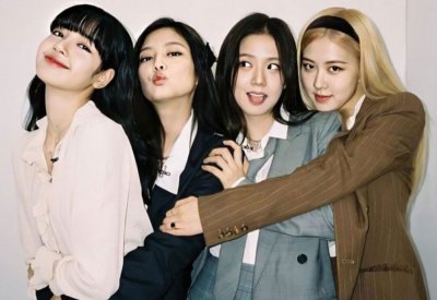 BLACKPINK في أول حفل موسيقي في ببجي موبايل