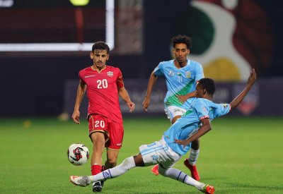 "أحمر الشباب" يفوز على جيبوتي بثنائية