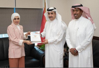 النائب العام يتسلم أول تقرير لمبادرة (رعاية).. تعرف على مضمونه وتوصياته