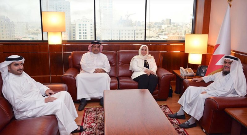 الخدمة المدنية مستعد لتقديم كافة خدمات "الموارد البشرية" لوزارة الصحة