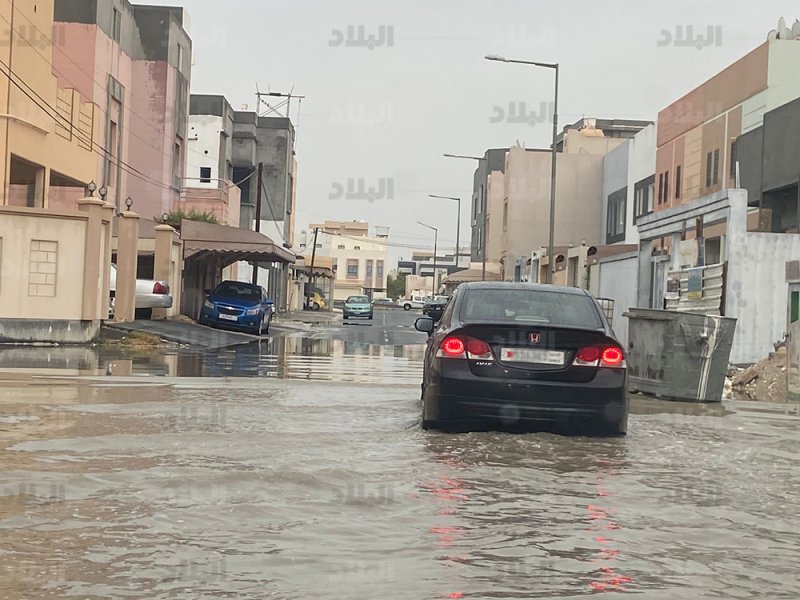 بالصور: إنتهاء الموجة المطرية بالبحرين.. ولم تهطل بالمحرق