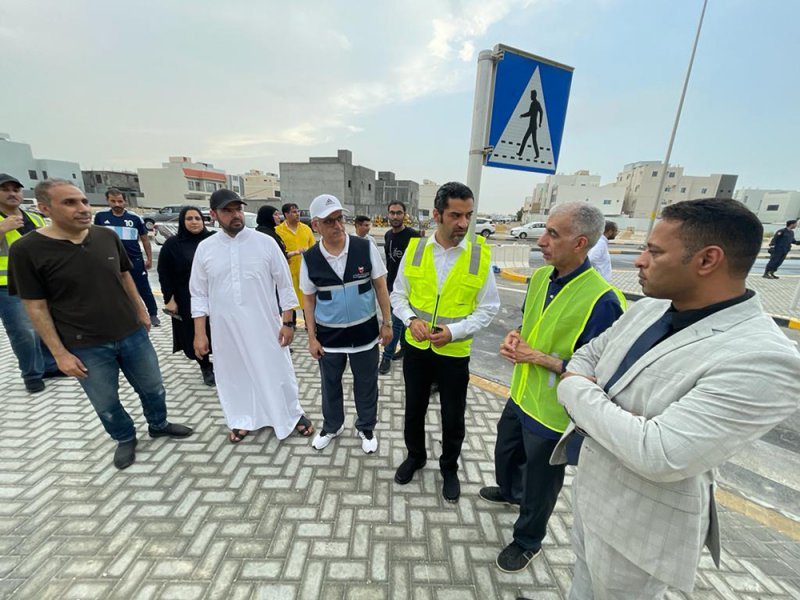 على مدار الساعة.. "الأشغال" و"البلديات" تباشران عمليات سحب مياه الأمطار