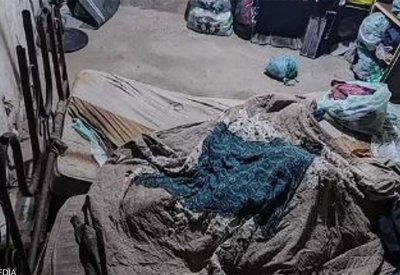في منزل "الشرير".. هكذا حبس رجل أفراد عائلته 17 عاما