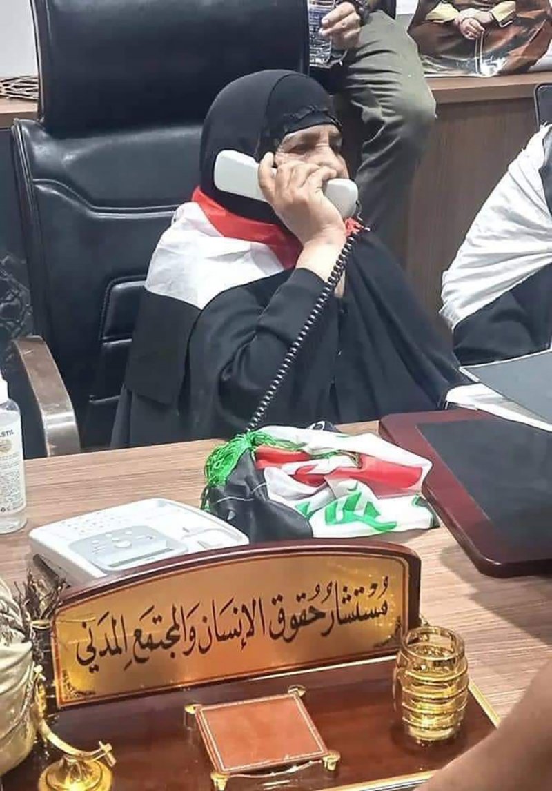 بالصور والفيديو: أنصار التيار الصدري في البرلمان العراقي