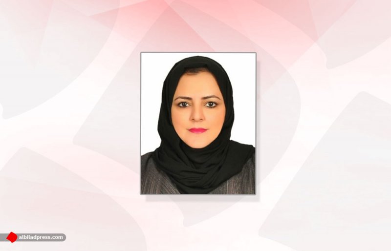 أستاذة في جامعة البحرين تنال شهادة الجدارة للنساء العربيات المهنيات في عالم المسؤولية المجتمعية