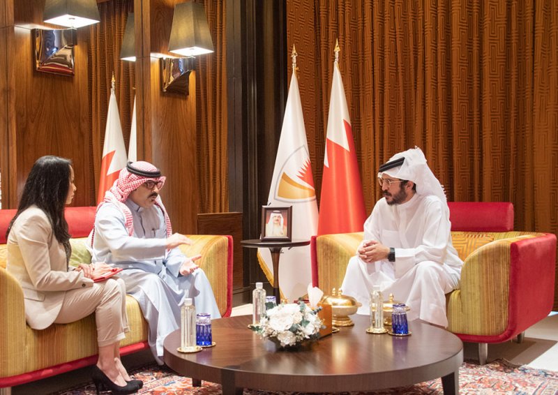 خالد بن حمد يدعو لتطوير الرياضة المدرسية 