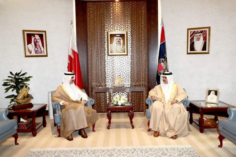 وزير الداخلية يستقبل السفير الكويتي ويبحث معه التعاون الأمني