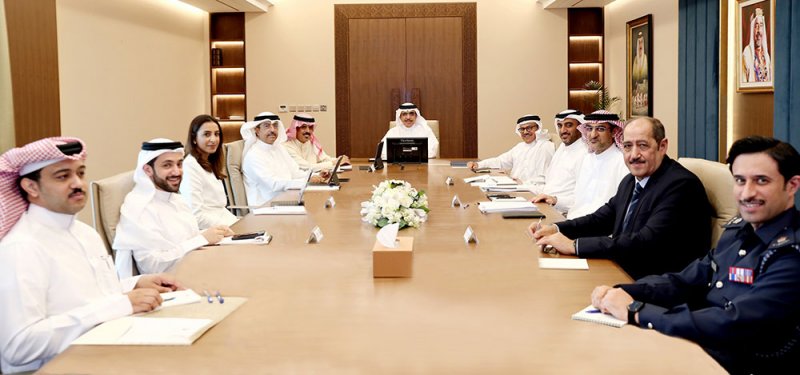 وزير الداخلية يترأس اجتماع اللجنة الوزارية لتقنية المعلومات ويؤكد مواصلة تطوير وجودة الخدمات الحكومية