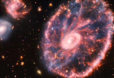 التلسكوب جيمس ويب يرسل صورة لمجرة تبعد 500 سنة ضوئية عن الأرض