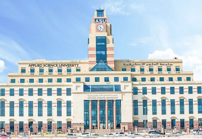 “العلوم التطبيقية” تخصص منحا دراسية وخصومات للطلبة الرياضيين