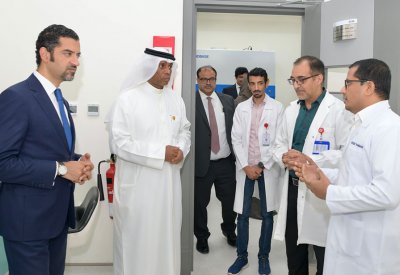 وزير "البلديات" يتفقد المركز الوطني للمختبرات الزراعية بهورة عالي