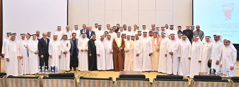 وزير العدل: البحرين كانت وستظل منارة للتحضر في ممارسة الحريات الدينية