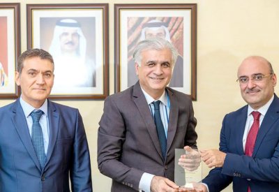 “البحرين للتكنولوجيا” تكرم حاجي