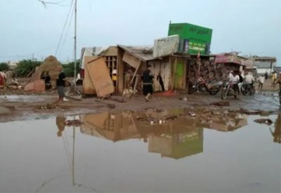 اليمن: تضرر 650 أسرة نازحة بسبب الأمطار في حضرموت والحديدة
