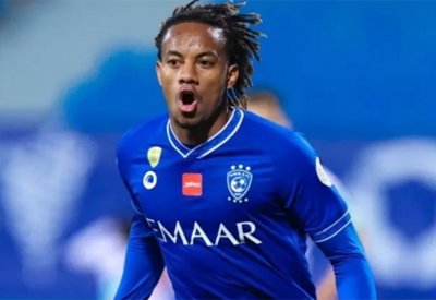 الهلال يعلن تمديد عقد البيروفي كاريو