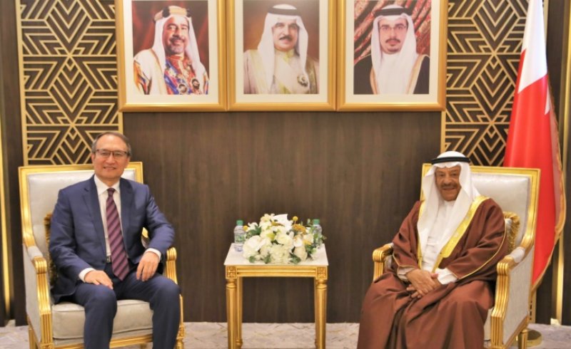 الصالح يشيد بتطور مسارات التعاون بين البحرين والصين
