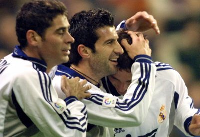 فيغو بوثائقي جديد.. "رحلة الخائن" من برشلونة إلى ريال مدريد
