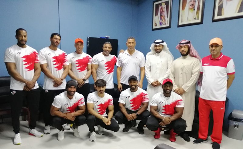 الدكتور نبيل طه يحاضر للاعبي منتخب كمال الأجسام قبل بطولة آسيا