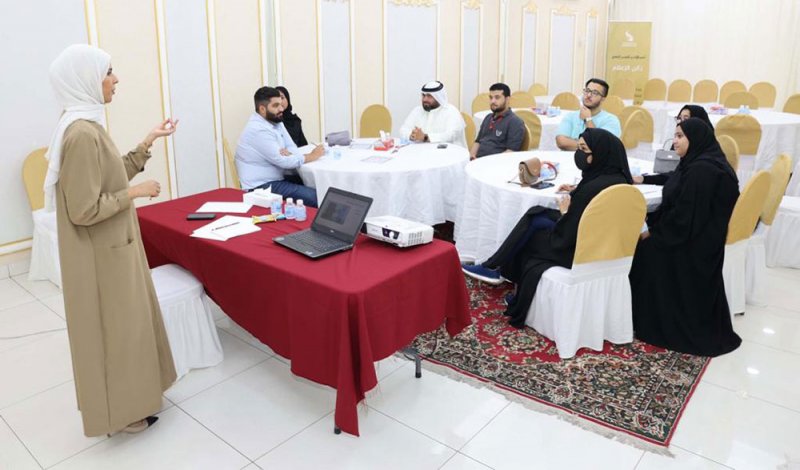 حوراء مرهون تقدم ورشة أثر الكلمة