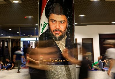 العراق على صفيح ساخن.. هل يصعّد الصدر تحركات الشارع؟