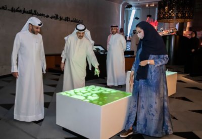 أطلعهما وزير التربية على مكونات المعلم الحضاري.. وزيرا شؤون مجلس الوزراء والسياحة يزوران صرح الميثاق
