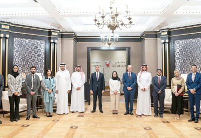 حميدان: تذكية الروح القيادية لدى شباب البحرين وتعزيز الابتكار