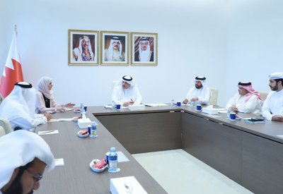 بحث تحضيرات افتتاح برلمان 2022