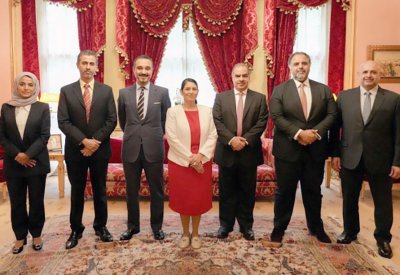سفير مملكة البحرين في لندن يستضيف وزيرة داخلية المملكة المتحدة وسفراء دول مجلس التعاون لدول الخليج العربية لدى المملكة المتحدة