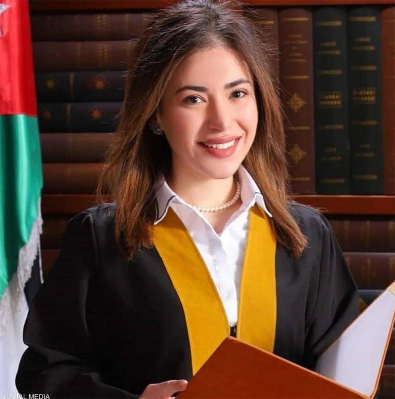 بالصورة: 3 حالات خلال 24 ساعة.. انتحار طبيبة أردنية في عمّان