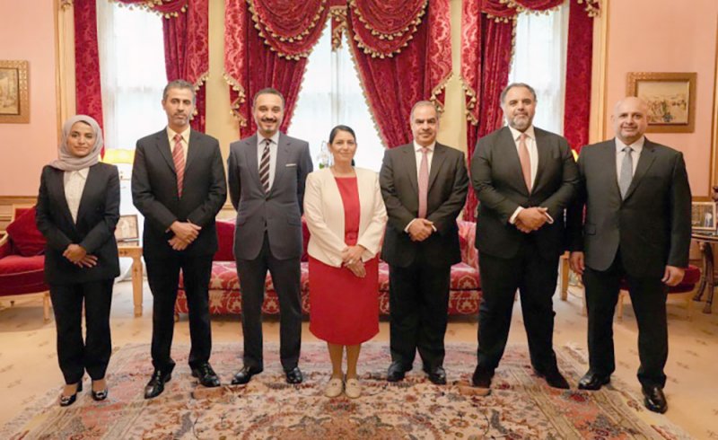 سفير مملكة البحرين في لندن يستضيف وزيرة داخلية المملكة المتحدة وسفراء دول مجلس التعاون لدول الخليج العربية لدى المملكة المتحدة