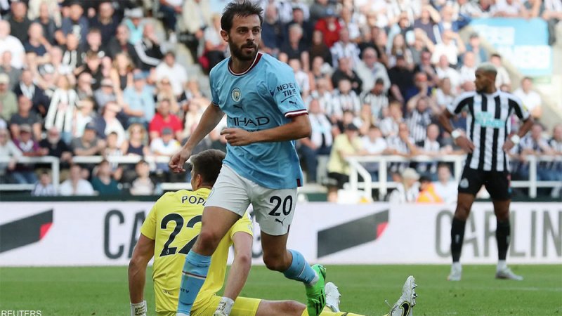 غوارديولا: برناردو سيلفا باق في مانشستر سيتي