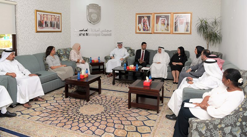تطوير الأسواق المركزية والأسواق الشعبية في هذه المحافظة