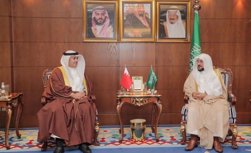 وزير العدل يبحث مع نظيره السعودي التعاون في مجالات الشؤون الإسلامية