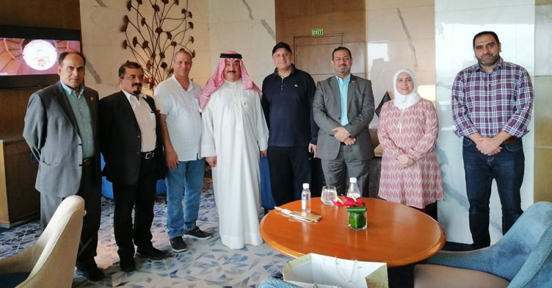 سفير البحرين في نيودلهي يلتقي بوفد من رجال الأعمال من جمعية المؤسسات الصغيرة