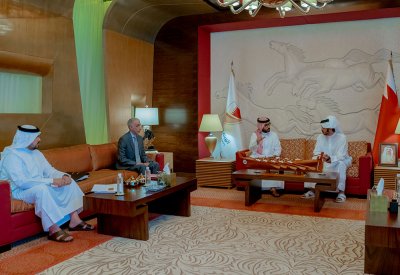 خالد بن حمد يوجه لتفعيل اللجنة المشتركة بين وزارة الشباب ووزارة الأشغال