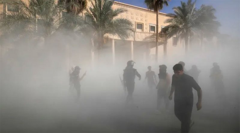بعد اشتباكات أدت لمقتل 33 شخصاً.. انسحاب الصدريين وفتح المنطقة الخضراء
