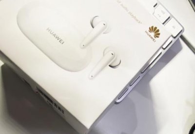 مع سماعات HUAWEI FreeBuds SE.. جودة صوت واضحة جدًا وتشغيل لمدة 24 ساعة