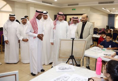 محافظ العاصمة يشهد ختام المعسكر الصيفي لـنادي أم الحصم بمشاركة 332 طالبا