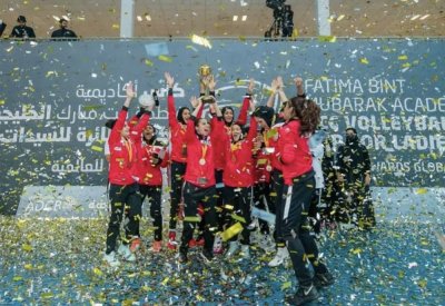 بالصور: سيدات البحرين يتوجن بكأس الأندية الخليجية للكرة الطائرة