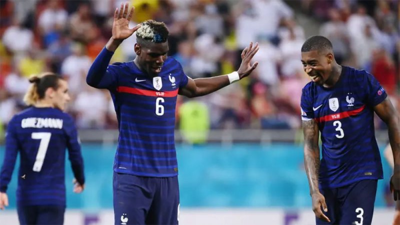 بوغبا دفع 100 ألف يورو لمجموعة من المبتزين