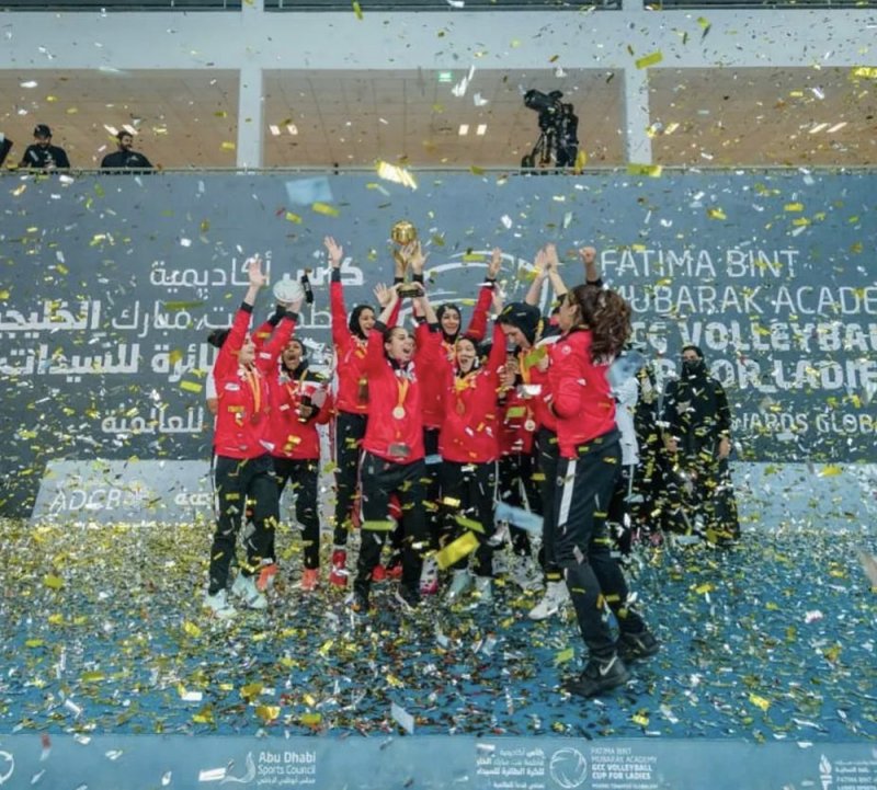 بالصور: سيدات البحرين يتوجن بكأس الأندية الخليجية للكرة الطائرة