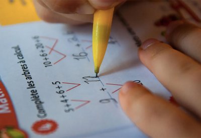 تدنٍّ في مستوى الرياضيات والقراءة لدى التلاميذ في أميركا