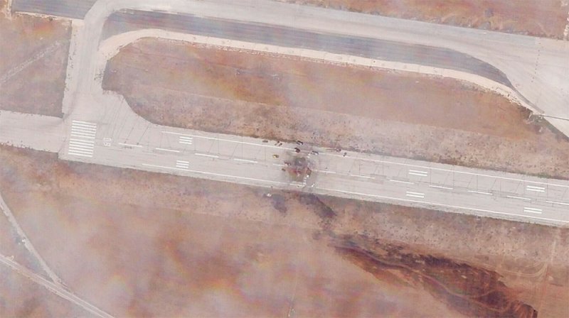 صور أقمار اصطناعية تظهر ما حدث بمطار حلب.. هجوم إسرائيلي