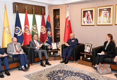 رئيس الأمن العام يستقبل وفداً من معهد الشرق الأوسط