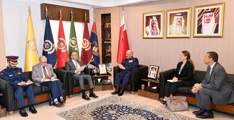 رئيس الأمن العام يستقبل وفداً من معهد الشرق الأوسط