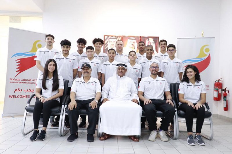 منتخب السباحة للناشئين يغادر للمشاركة في البطولة العربية الأولى للألعاب المائية