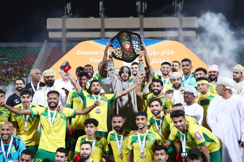 السيب العماني.. من القاع إلى القمة في 5 سنوات!!