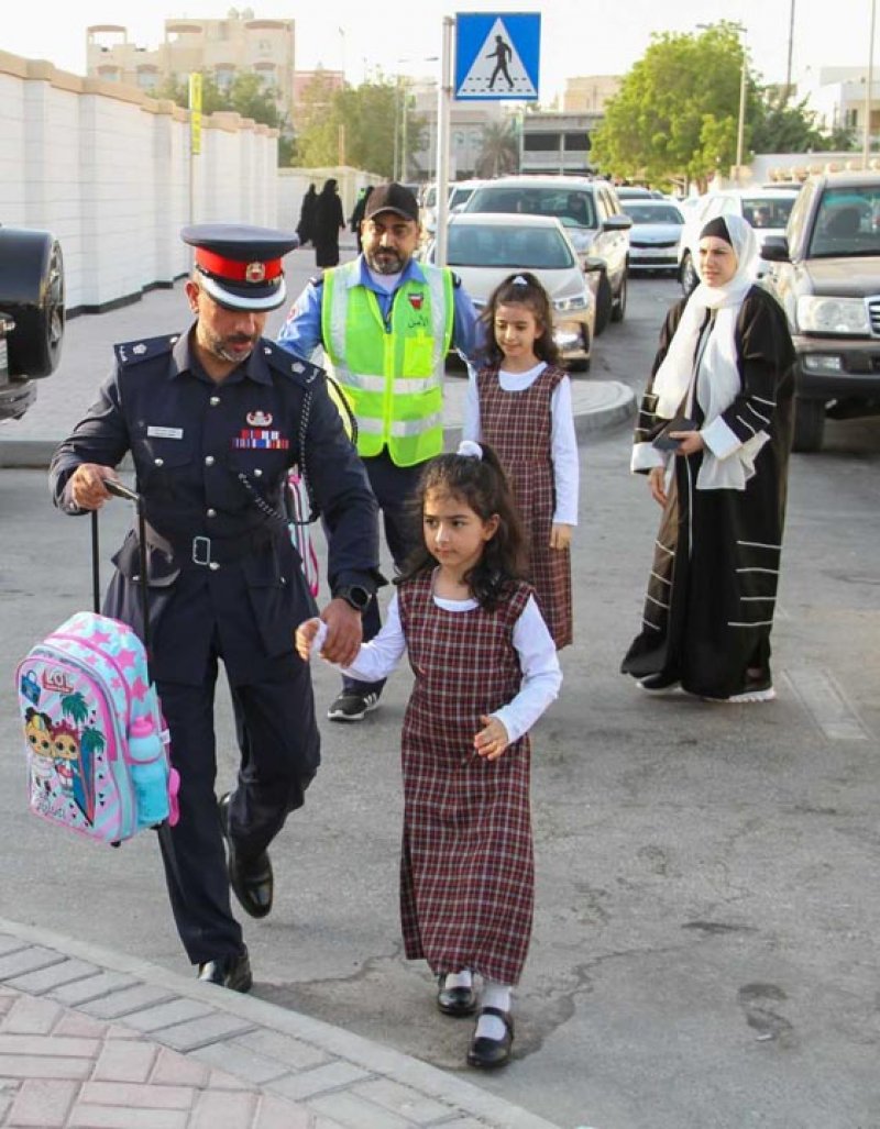 بالصور: "الداخلية" تضمن عودة آمنة للطلاب لمقاعد الدراسة