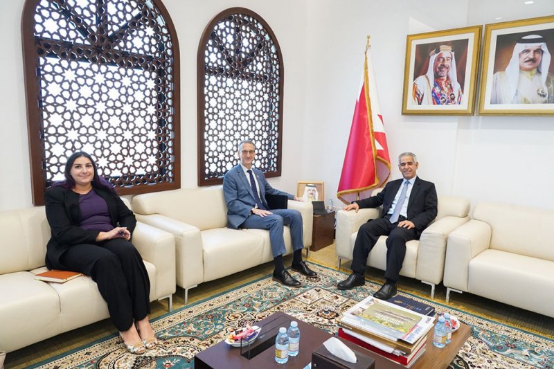 النائب الأول لرئيسة مجلس النواب: بحث سُبل تعزيز العلاقات الثنائية بين البلدين الصديقين